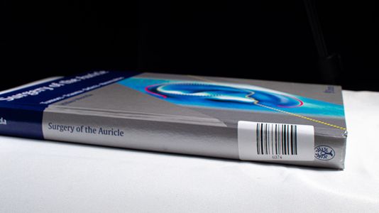 Surgery of the Auricle : Tumors - Trauma - Defects - Abnormalities - Hilko Weerda