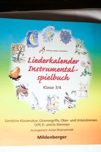 Liederkalender Instrumentalspielbuch. Klasse 3/4. Begleitbuch