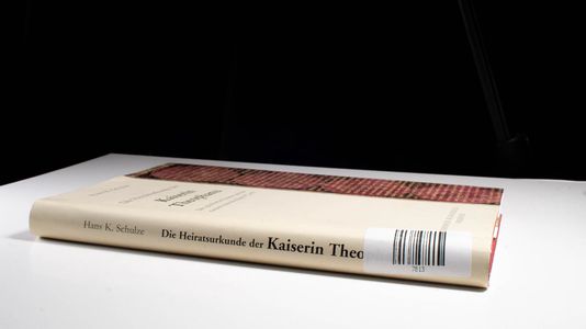 Die Heiratsurkunde der Kaiserin Theophanu - Die griechische Kaiserin und das römisch-deutsche Reich 972 - 991, - Schulze, Hans K.,