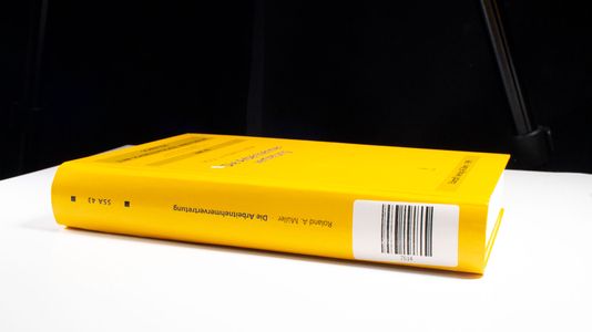 Die Arbeitnehmervertretung. (Schriften zum schweizerischen Arbeitsrecht) - Manfred Rehbinder, Roland A Müller