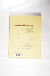 Naturheilkunde für Hunde: Grundlagen, Methoden, Krankheitsbilder