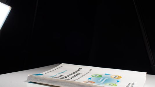 Lehrbuch Qualitätsmanagement in der Arztpraxis: Entwicklung und Einführung eines - Helmut Nüllen